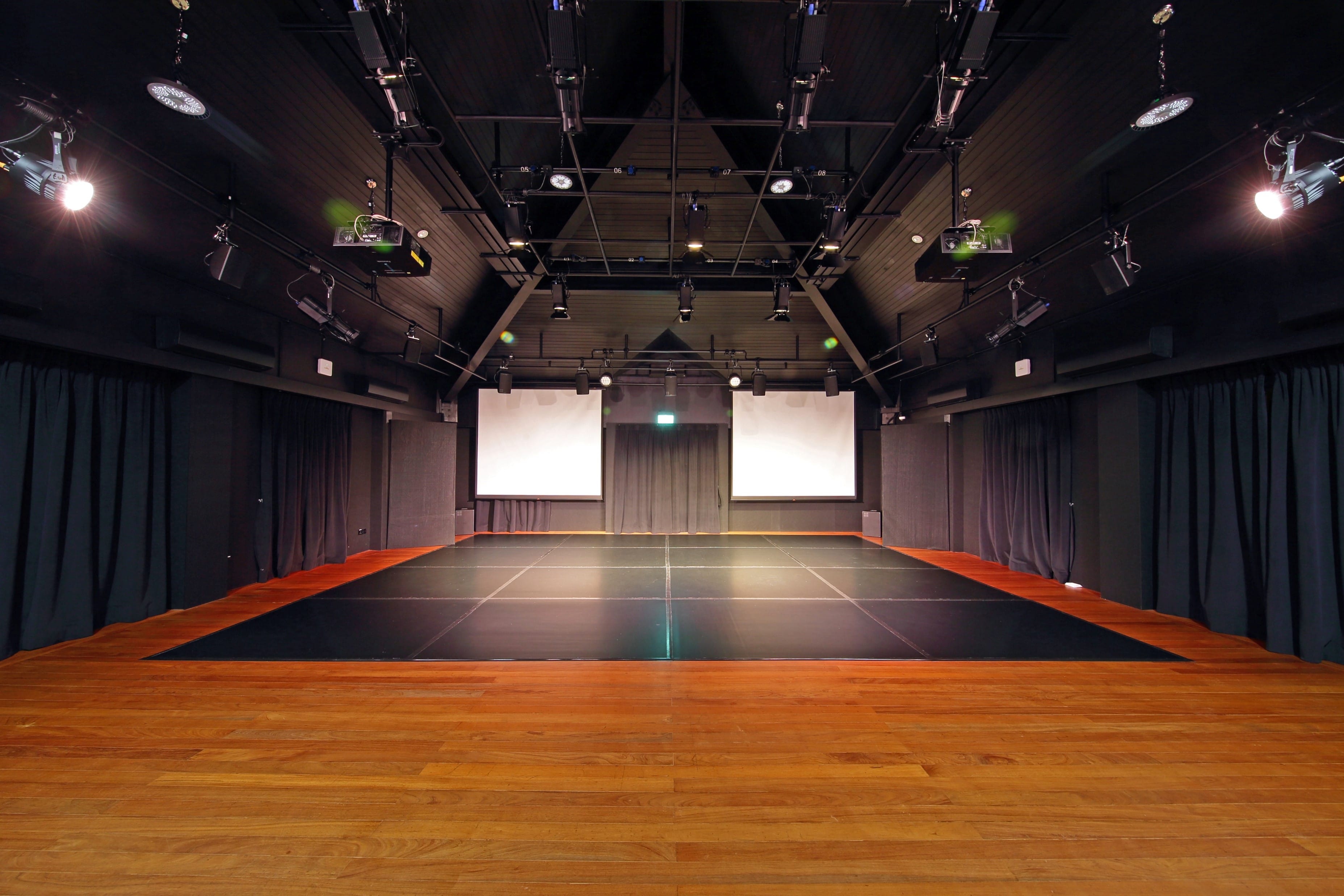 This is the alt text